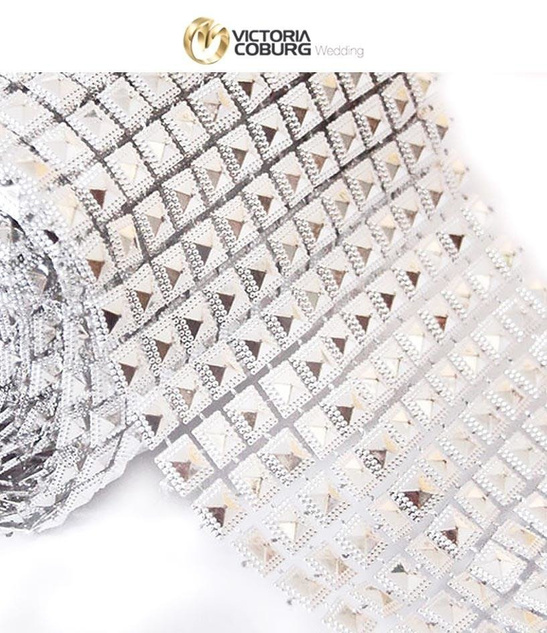 Taśma z cyrkoniami 10cm x 4,5m - srebrne piramidki